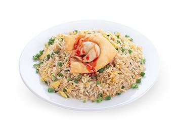 ARROZ CHAUFA CON WANTAN